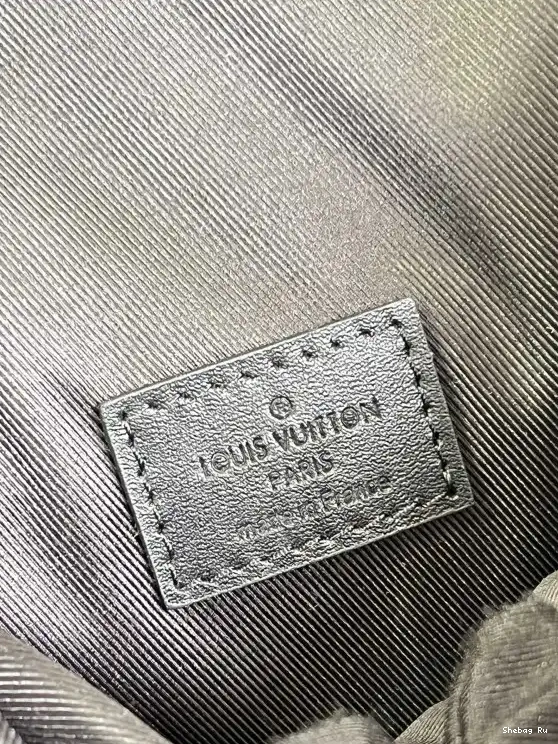 SAUMUR VUITTON BACKPACK LOUIS 0620